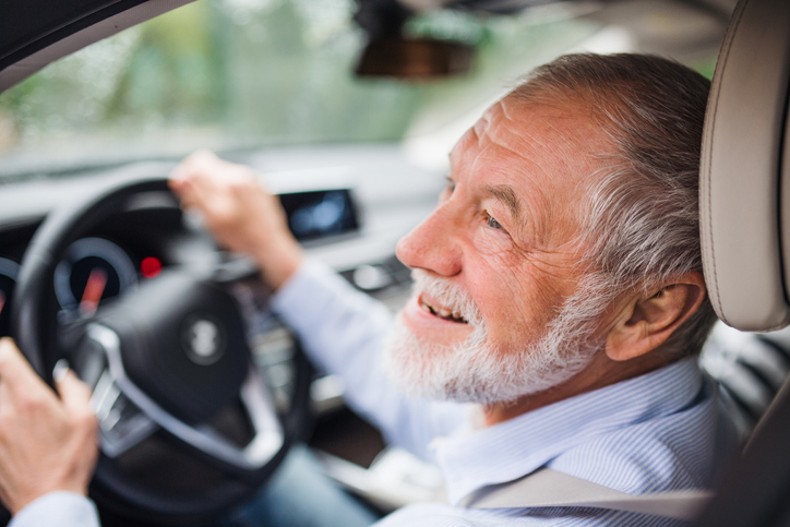 Anziani e sicurezza stradale: analisi, problemi e possibili soluzioni